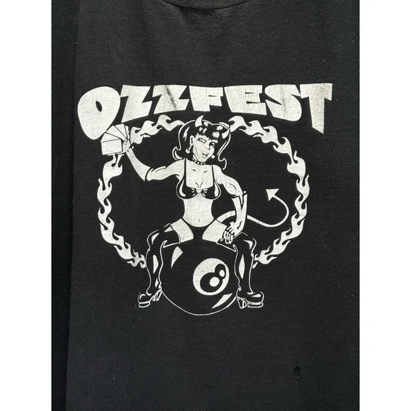 Vintage Ozzfest 2000 Tour Graphic Tshirt Black/White Rock Band Size L Pin Up‎ - Picture 2 of 7